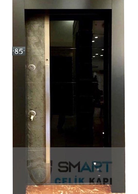 Dış Etkenlere Dayanıklı Çelik Kapı YHY 0225