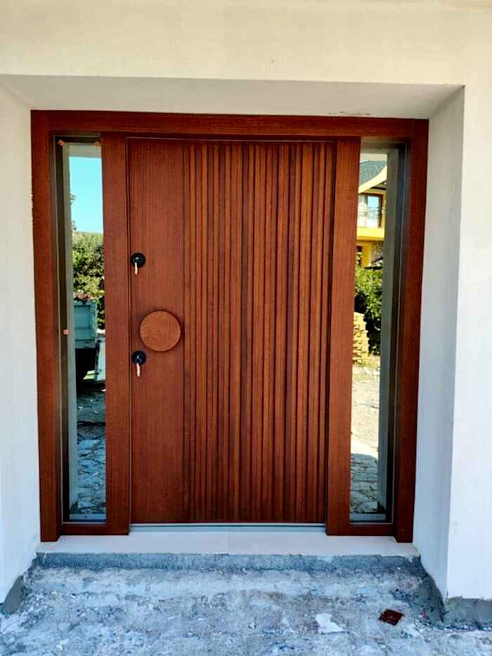 ÖZEL TASARIM CEVİZ PİVOT KAPI PİV-40