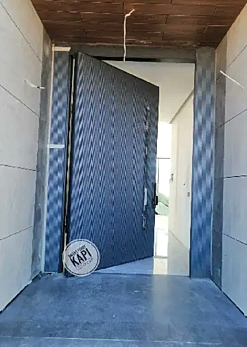 Antrasit Kompozit Villa Kapısı AKVK1