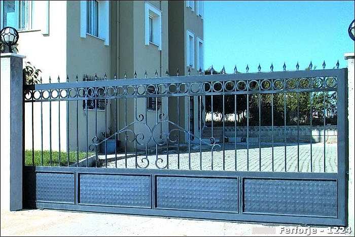 ferforje,ferforje kapi,ferforje kapi modelleri,ferforje bahce kapisi,ferforje otopark kapisi,ferforje demir kapi modelleri