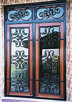 Ferforje Kapı Modelleri Apartman Giriş Kapısı FF 1149